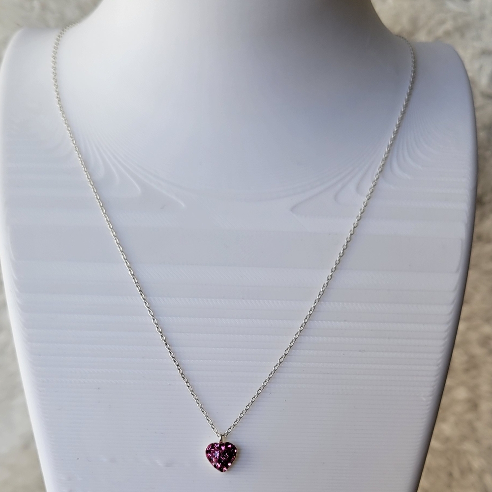 NWOT Cute Dainty Sterling Silver 925 Necklace with Purple Heart Pendant  17"